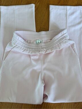 Lululemon light pink pants